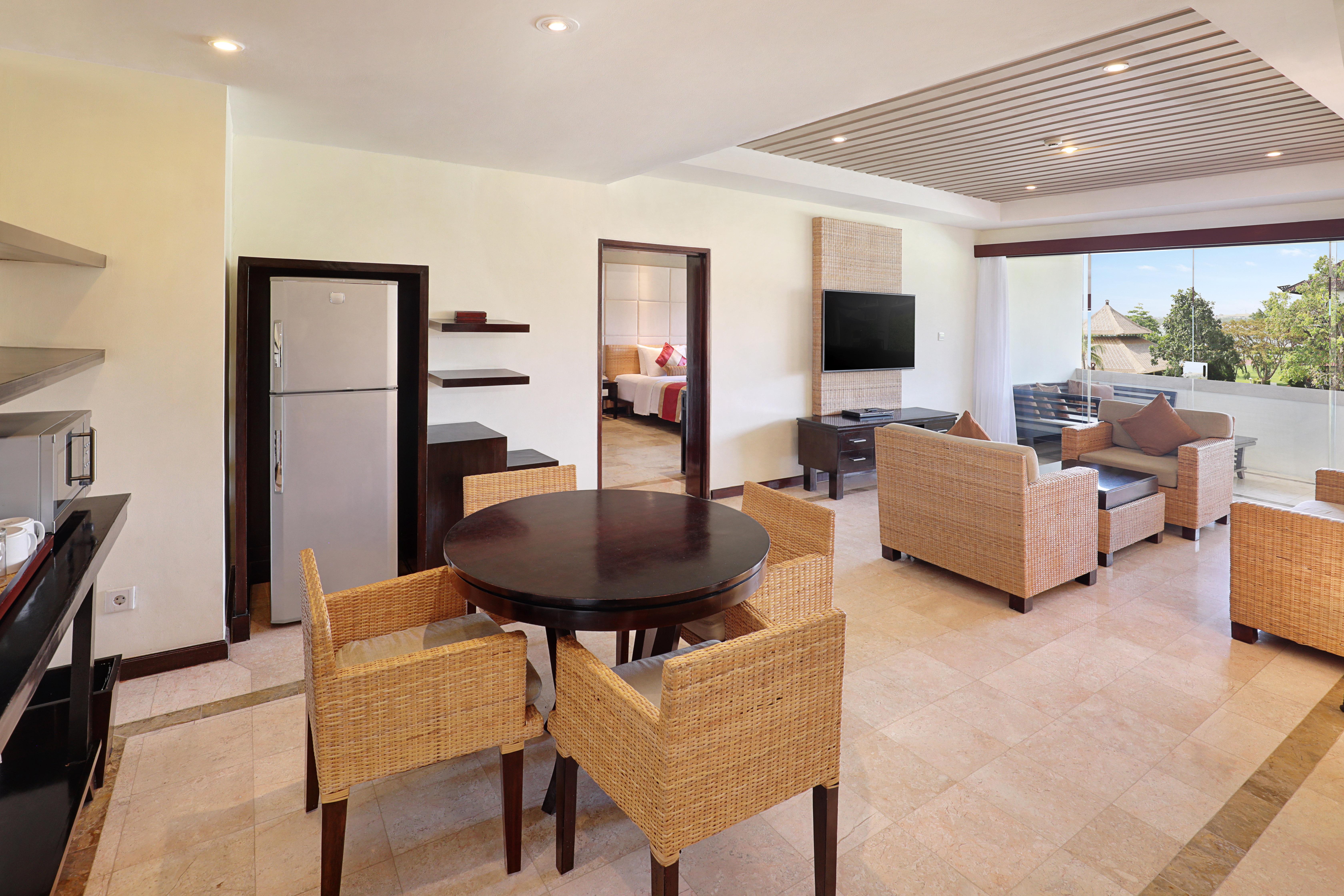 Discovery Kartika Plaza Hotel Kuta Lombok Eksteriør billede Suite at the Hard Rock Hotel