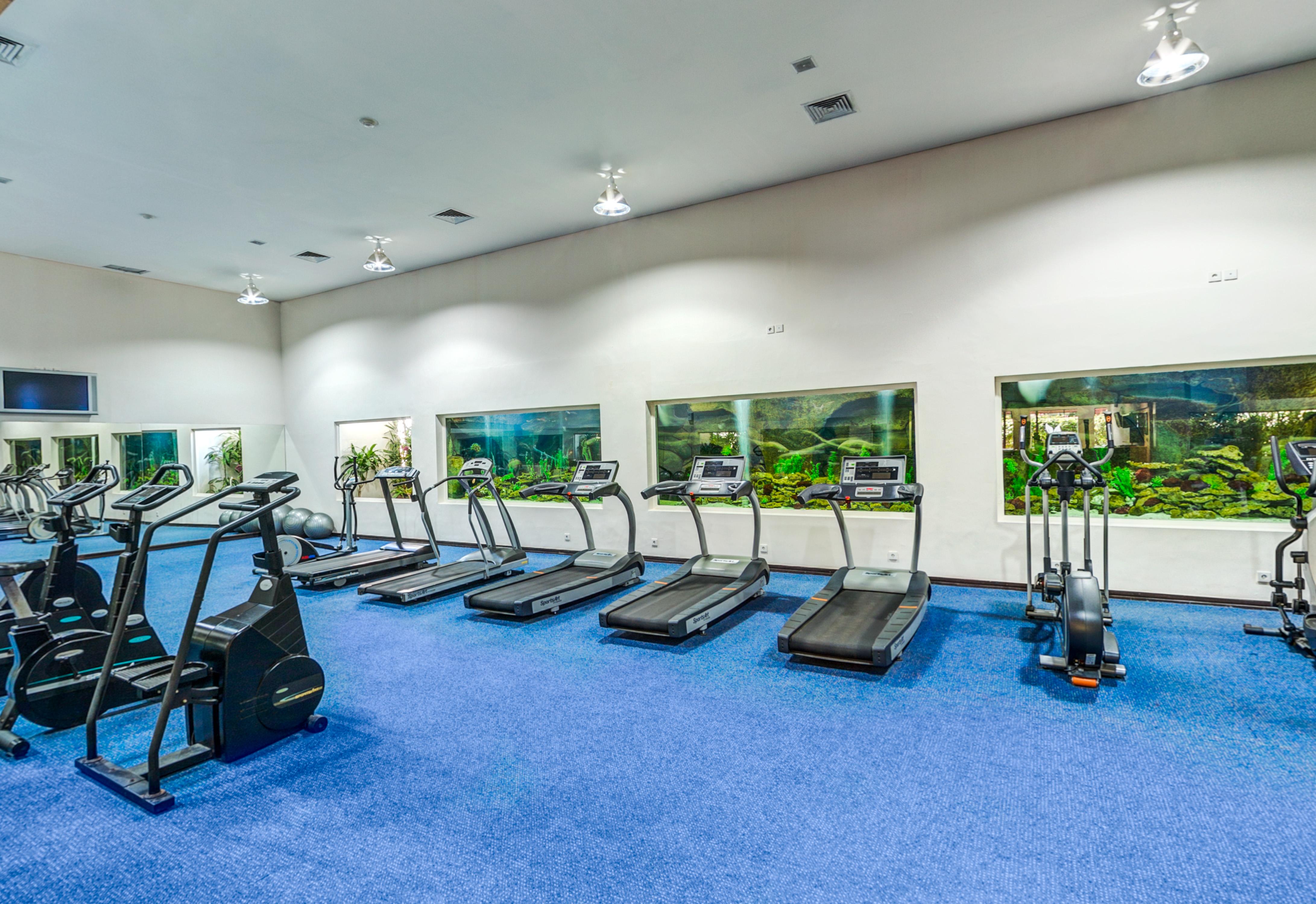 Discovery Kartika Plaza Hotel Kuta Lombok Eksteriør billede The gym at the hotel