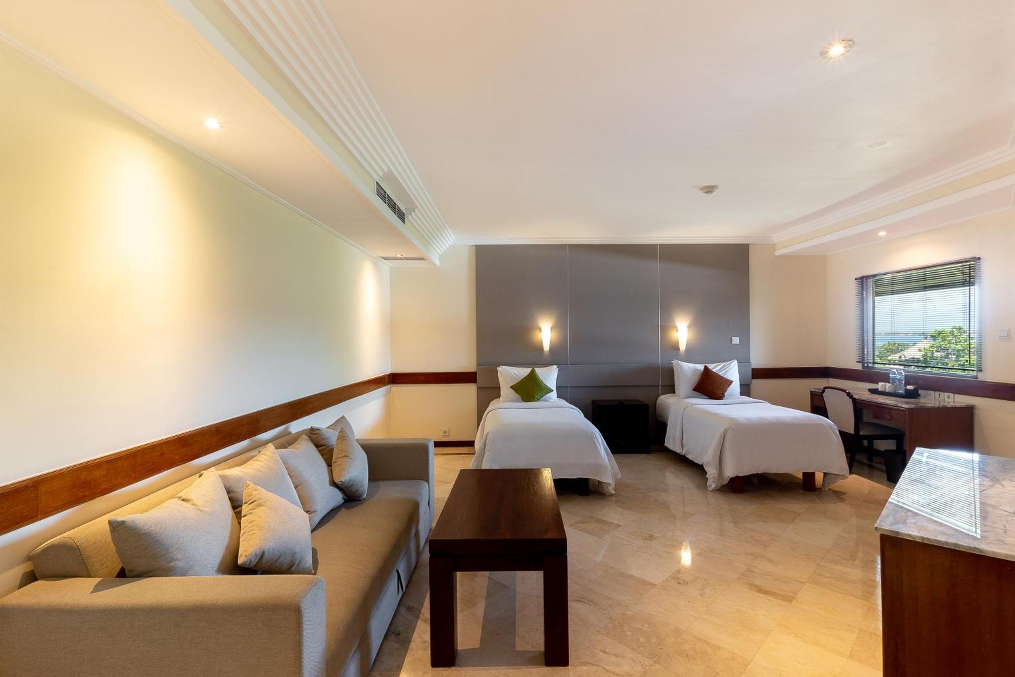 Discovery Kartika Plaza Hotel Kuta Lombok Eksteriør billede Junior Suite