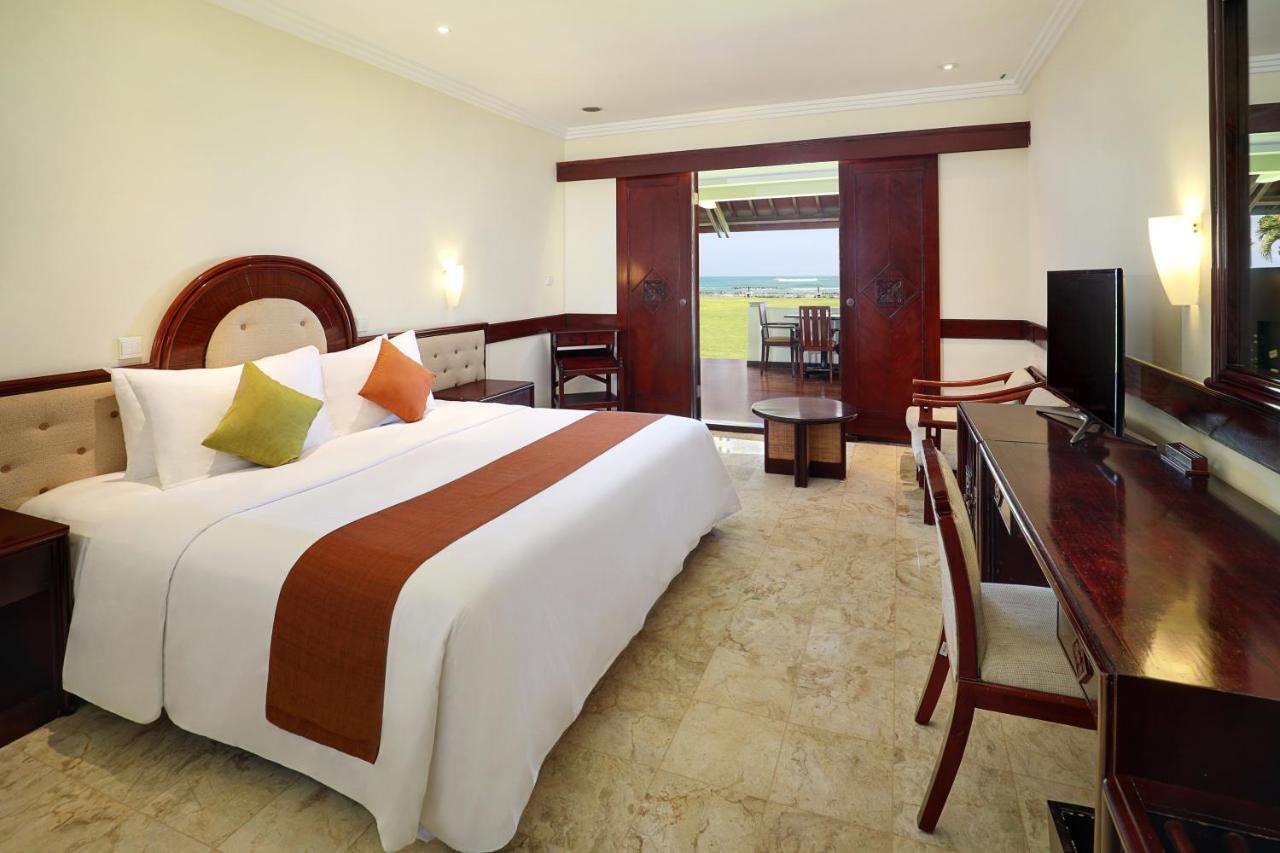Discovery Kartika Plaza Hotel Kuta Lombok Eksteriør billede